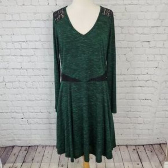YUMI KIM 𝅺V-Neck Long Sleeve Dress Green 10 12 REVOLVE - Picture 8 of 9